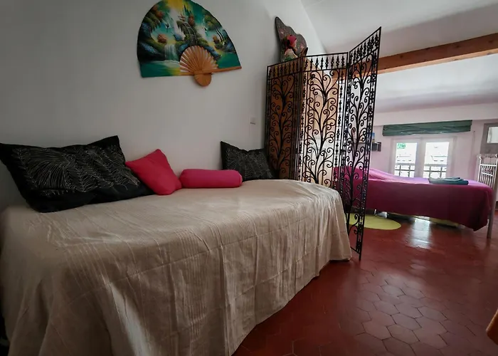 Dans Village Provencal Guest house 3*